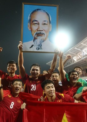 Đánh bại U23 Thái Lan, U23 Việt Nam giành huy chương Vàng bóng đá nam SEA Games 31