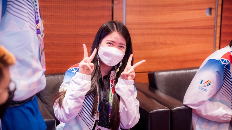 Nữ tuyển thủ ESports của Lào hút hồn CĐV với ngoại hình xinh xắn dễ thương hình ảnh 7 Chú thích ảnh