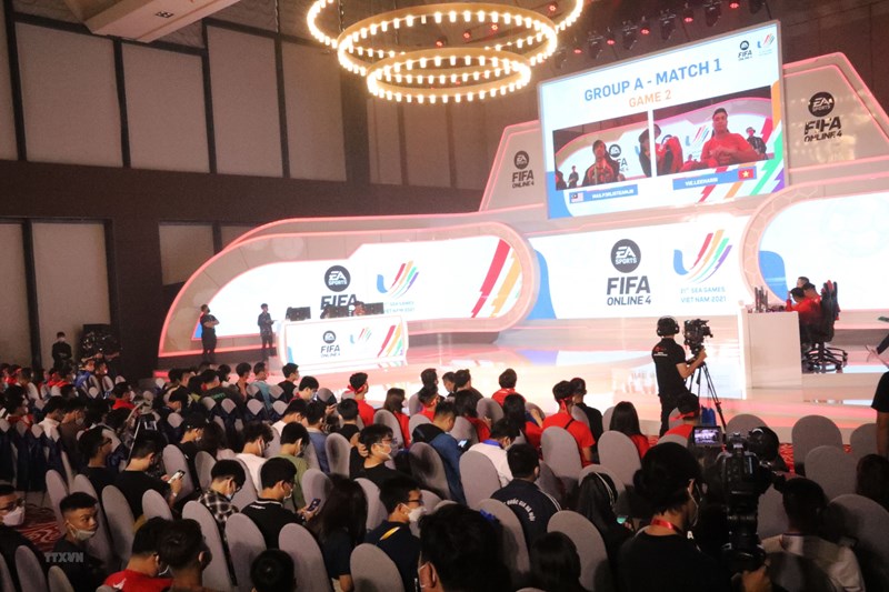 SEA Games 31: Tuyen thu eSports Myanmar no luc vuot qua kho khan hinh anh 1