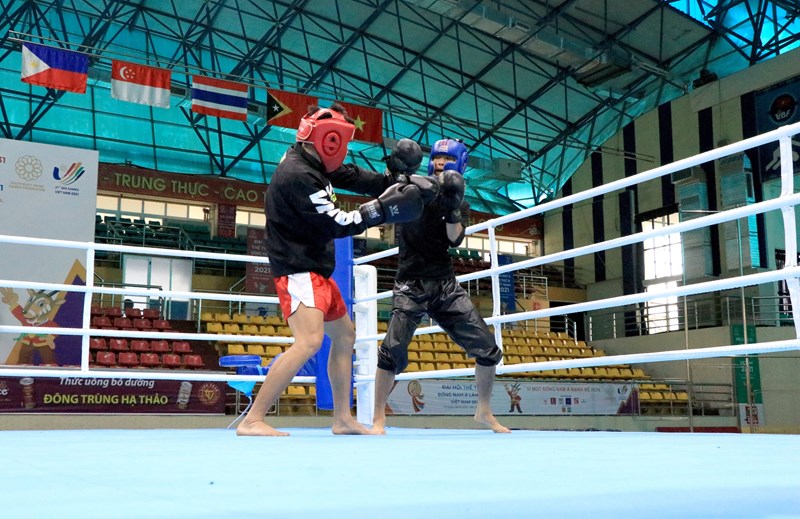SEA Games 31: Cac VDV Kickboxing chinh thuc buoc vao tranh tai hinh anh 1