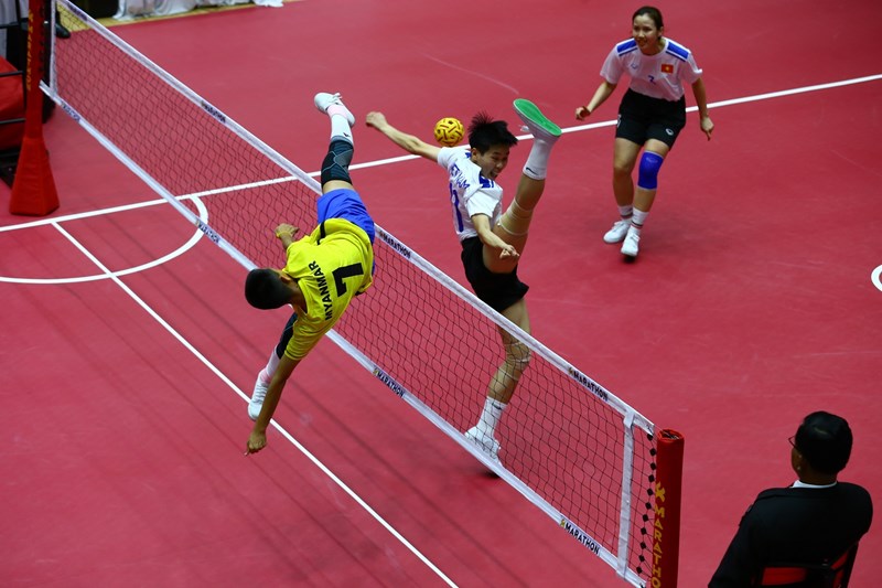 SEA Games 31: One more silver for Vietnam in sepak takraw hinh anh 1