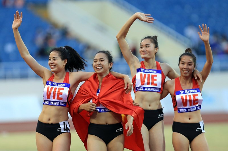 Hanoi’s athletes commended for performance at SEA Games 31 hinh anh 2